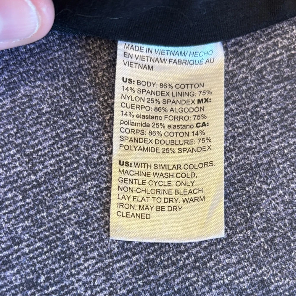 NWT! Chico's Black Zenergy So Slimming Leggings - Picture 10 of 10